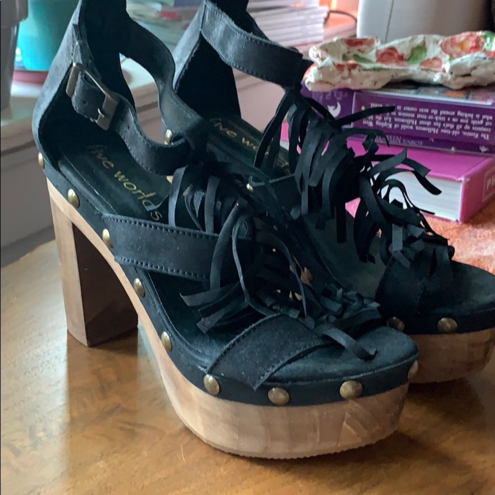 Five Worlds fringe platform heels